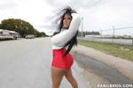 --- Kiara Mia - Big Ass Latina Working The Streets Of Miami! ----m35xkewnrf.jpg