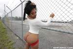 --- Kiara Mia - Big Ass Latina Working The Streets Of Miami! ----o35xkg3tlw.jpg