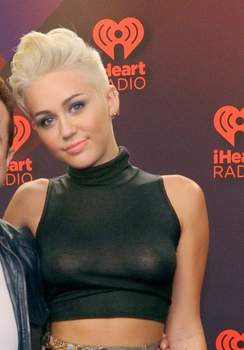 Miley Cyrus_Update-s2jt8grans.jpg
