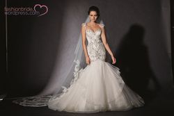 21798016_eve-of-milady_2015_wedding_gown