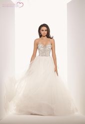 21798030_eve-of-milady_2015_wedding_gown